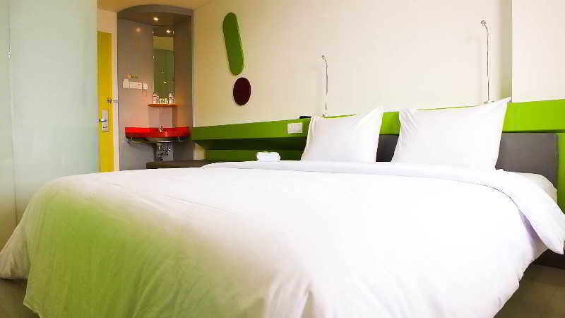 Pop! Hotel Malioboro - Джокякарта Екстериор снимка