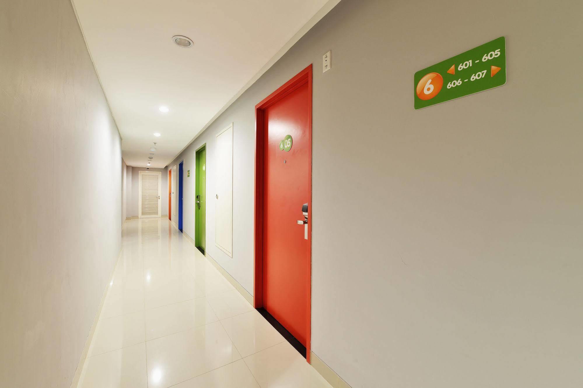 Pop! Hotel Malioboro - Джокякарта Екстериор снимка